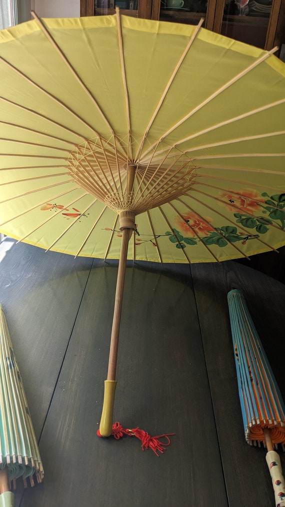 Vintage Chinese parasols umbrellas - image 8