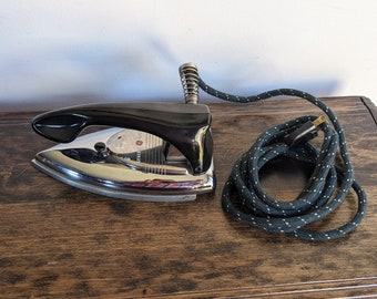 Vintage GE travel iron