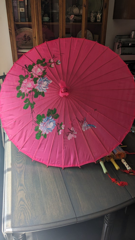 Vintage Chinese parasols umbrellas - image 1