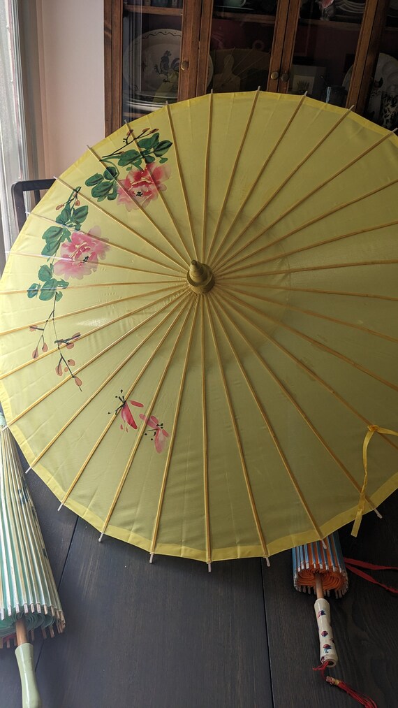 Vintage Chinese parasols umbrellas - image 7