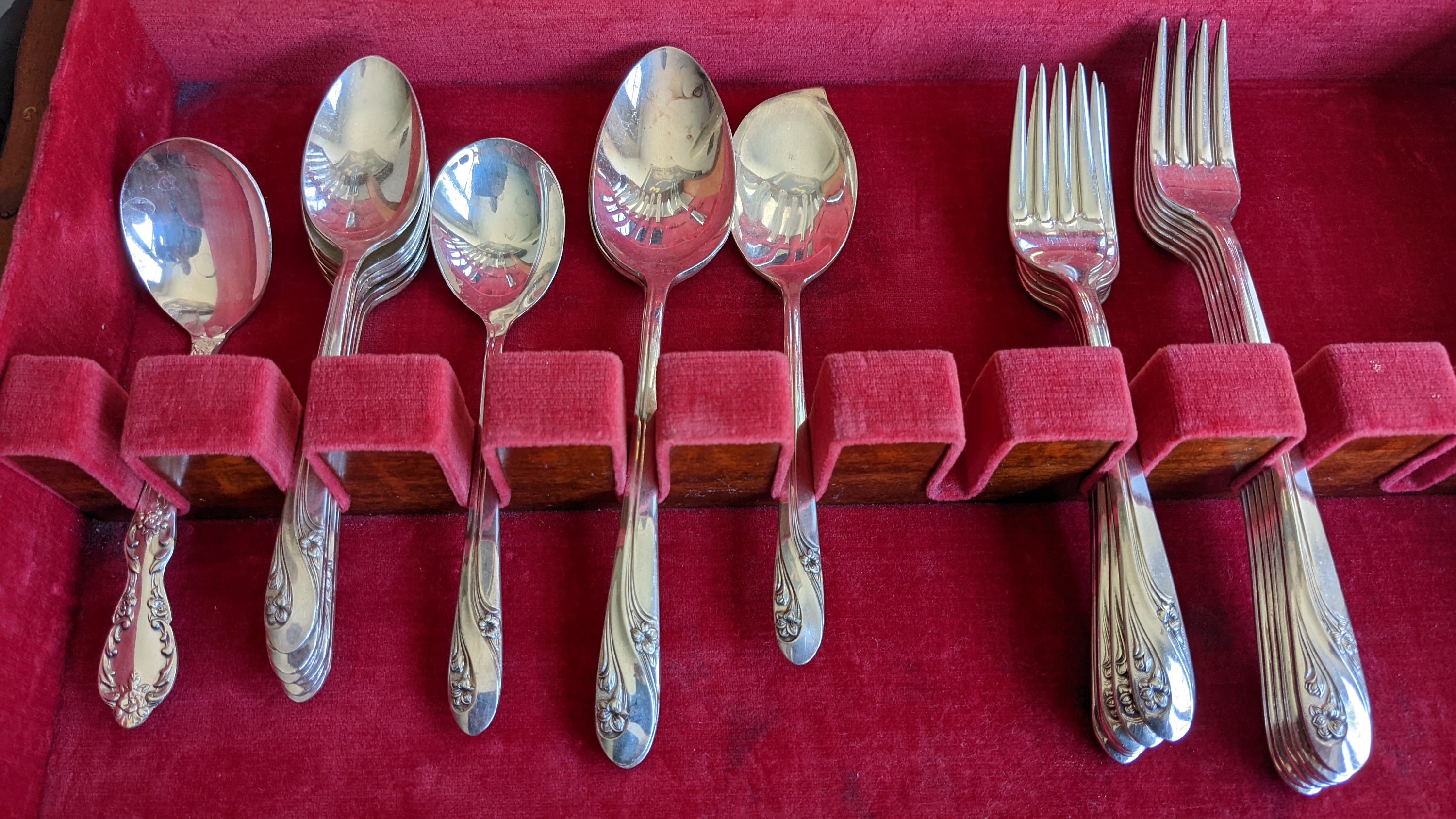 Holmes and Edwards Silver - Etsy 【Holmes & Edwards】 Romance