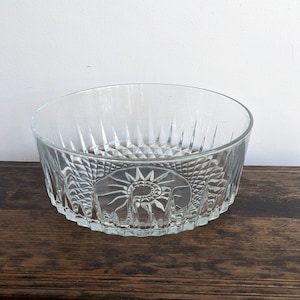 Arcoroc France cut glass serving bowl