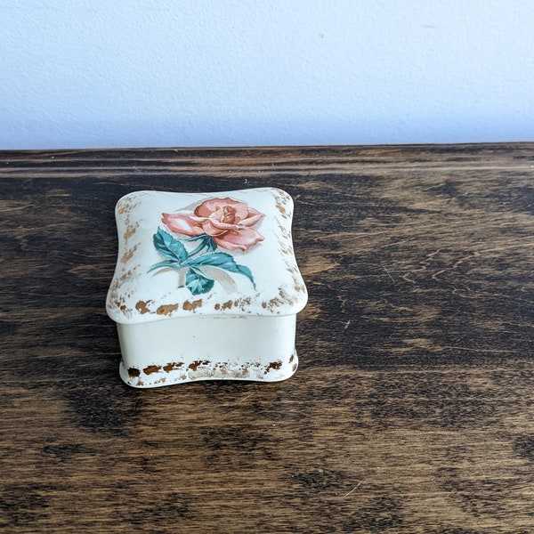 Small porcelain ring dish with rose lid