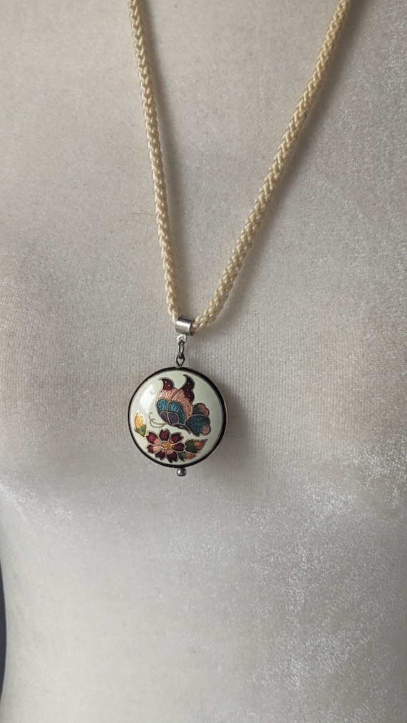 vintage cloisonne pendant necklace
