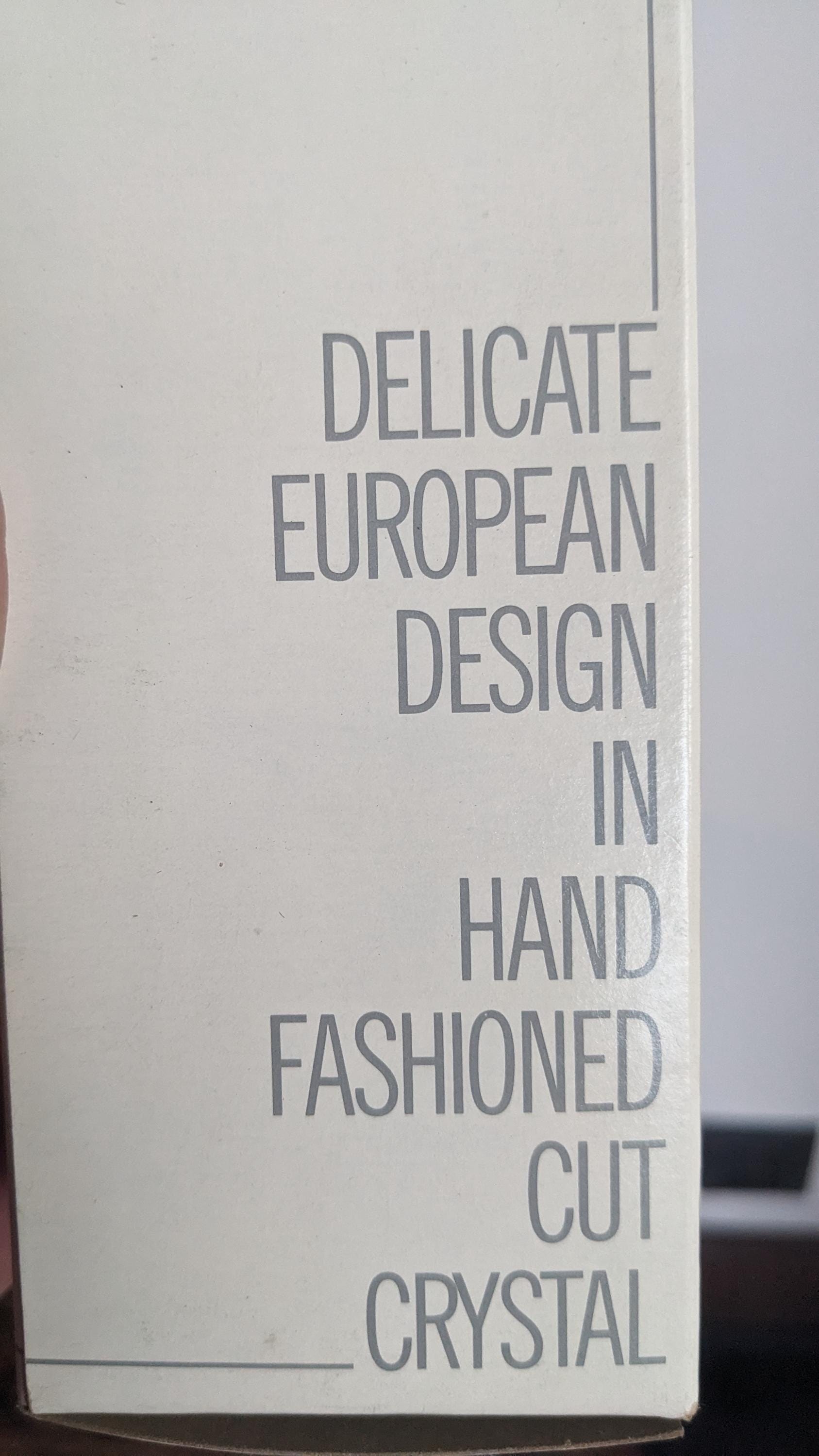 クリスタルガラス 花瓶 エッチング模様 000000010231_tK8leEC.jpg