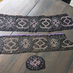 handgefädelte Perlenverzierungen für das Flapper Style Nähprojekt der 1920er Jahre