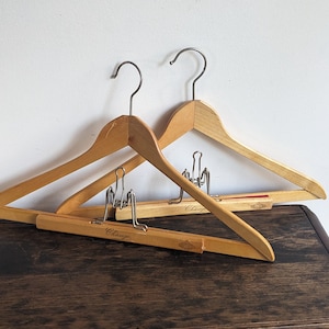 Wooden suit hangers set of 2 Ryden, Sweden