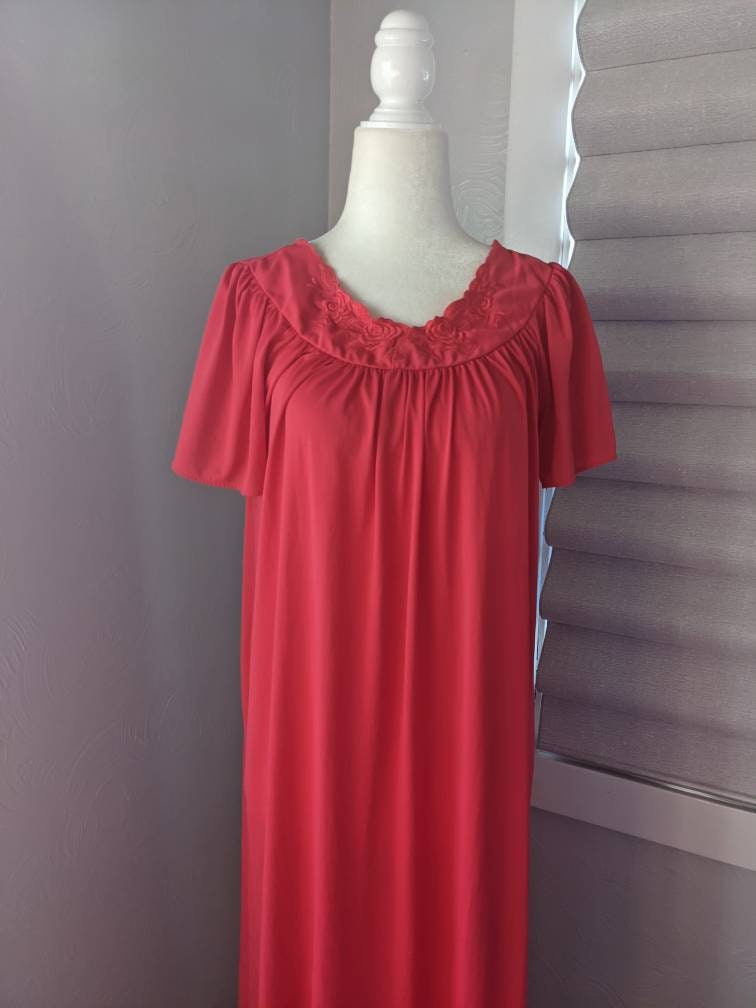 Vintage Red Nylon Nightgown Shadowline Size Small Etsy UK