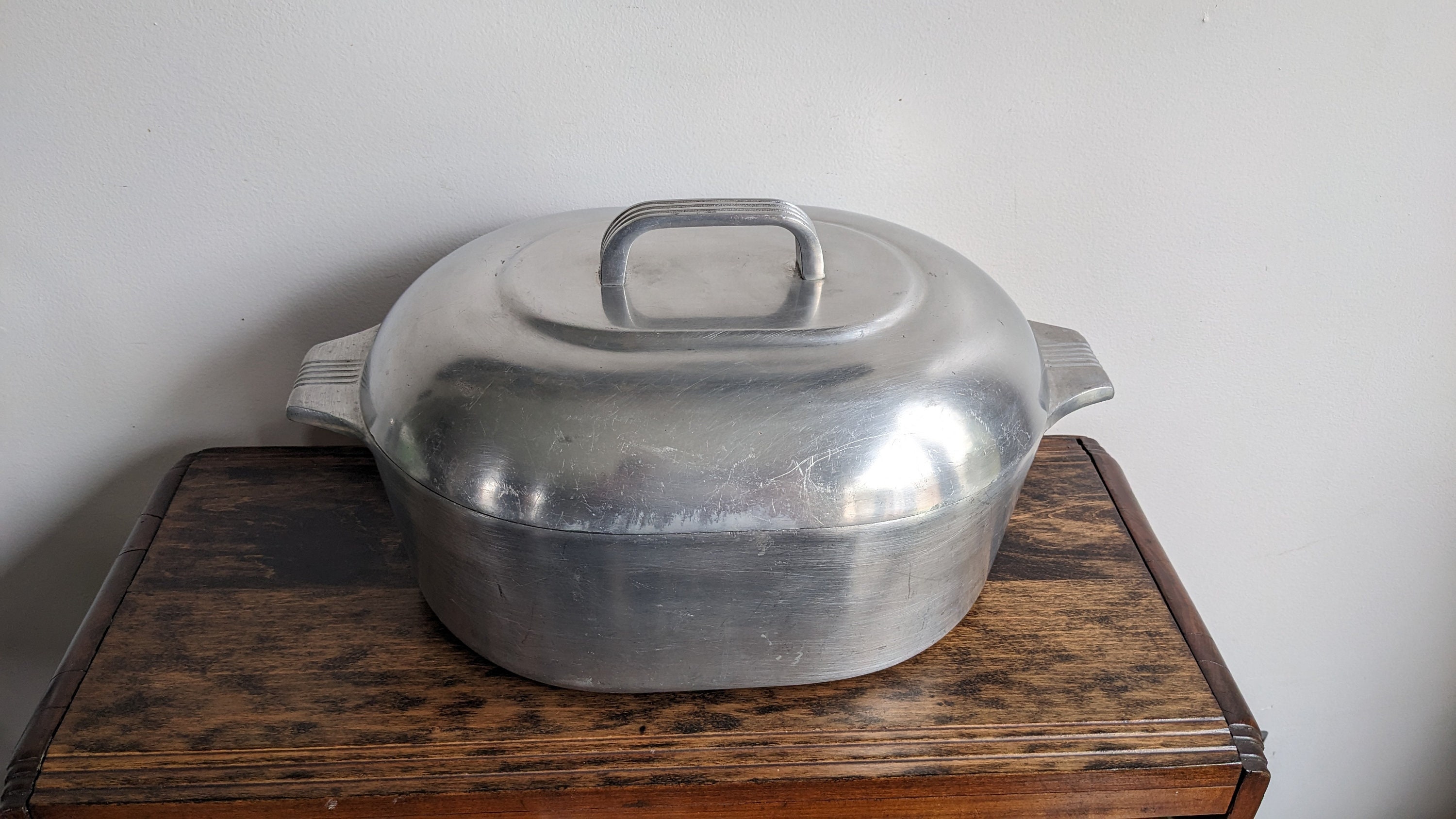 Wagner Ware Sidney O Magnalite 4265P Dutch Oven 