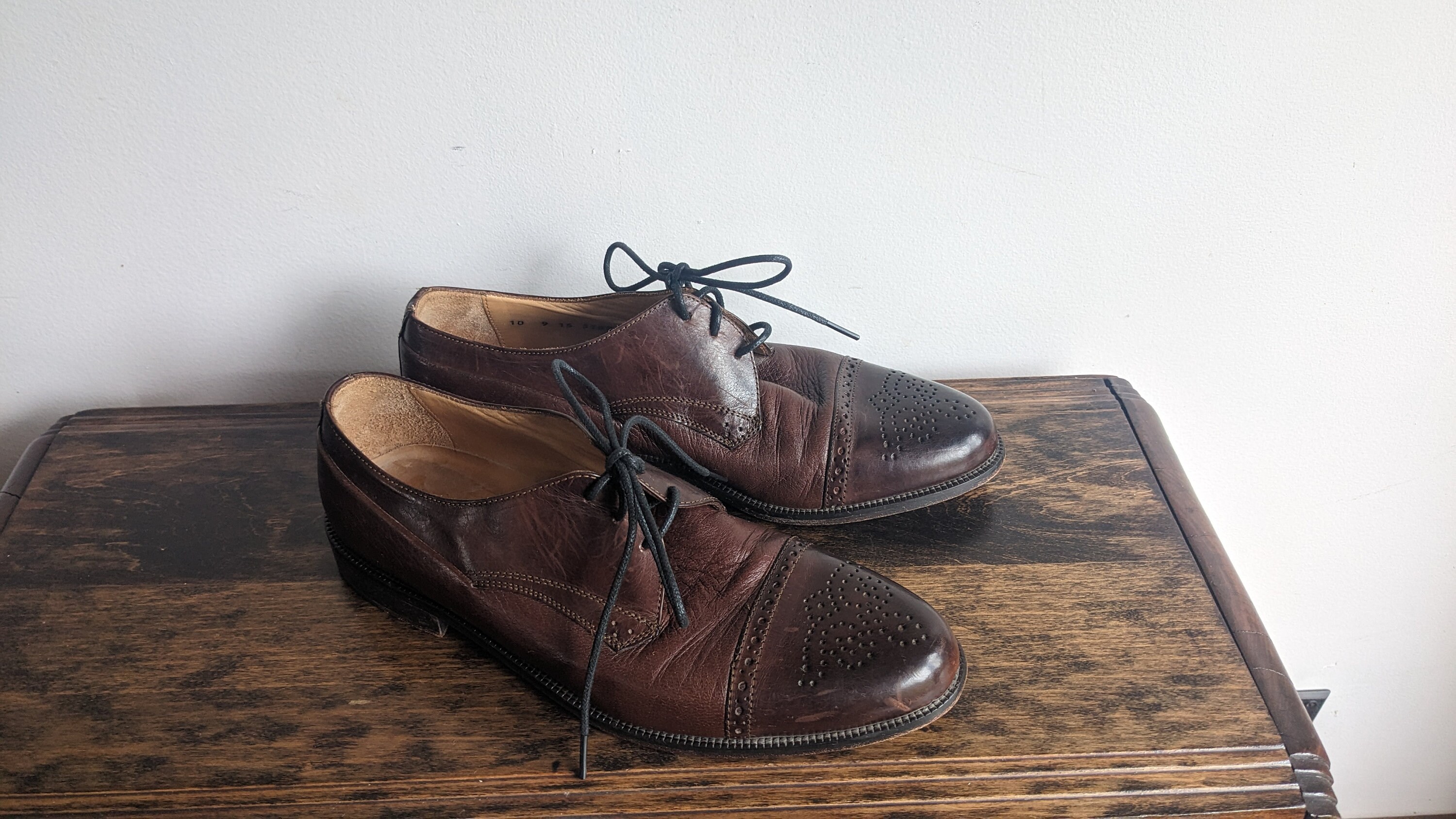 Johnson & Murphy Cellini Made In Italy Mens Brown Leather Sz 10.5 M Moc Toe Johnson & Murphy Cellini Made In Italy Mens | Mercari main image 2