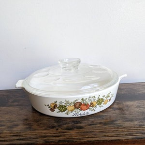 Rare Corning Ware round 8 1/2 casserole dimpled lid image 1