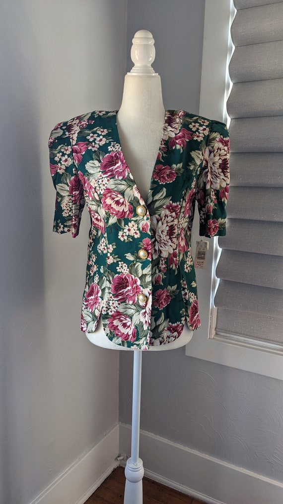 Vintage 90's floral blouse or jacket size 7/8