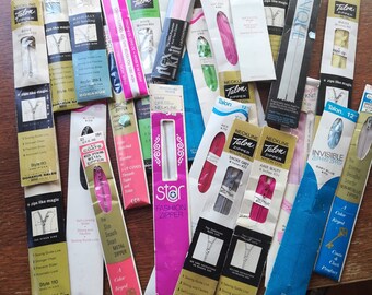 Lot of 25 vintage zippers