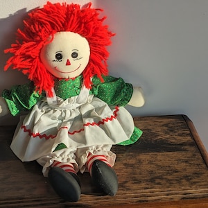 Muñeca de tela Raggedy Ann hecha a mano vintage