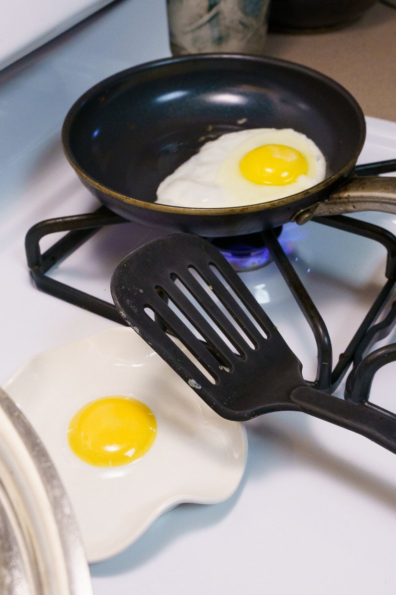 Fried Egg Spoon Rest Handmade Ceramic Kitchen Accessories 5 wide image 2