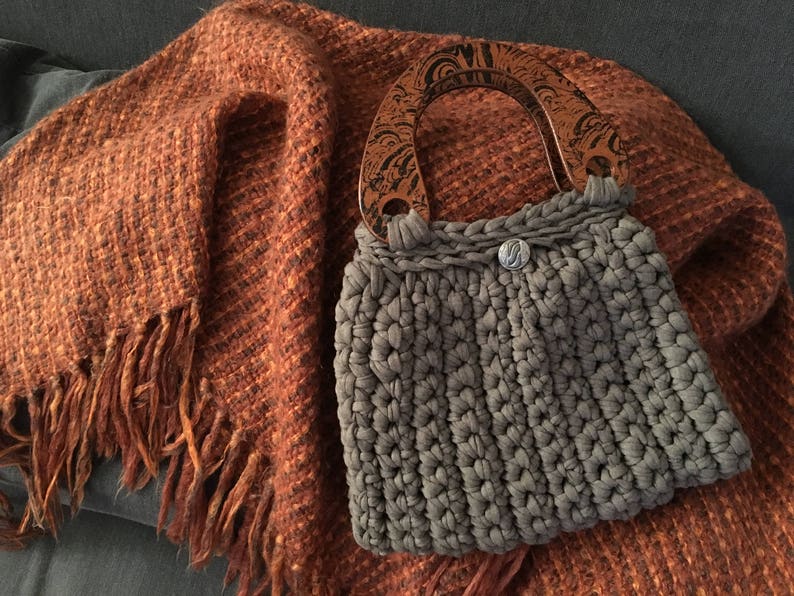 Hand crocheted bag image 3