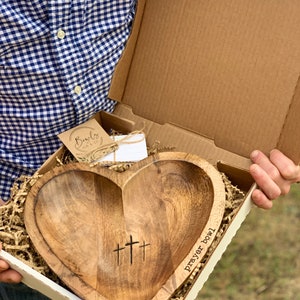 New Heart Prayer Bowl Modern Cross religious gifts farmhouse rustic catch all. Wood distressed. Wedding gift, sympathy gift