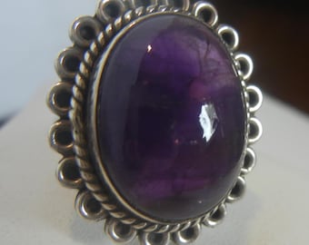 Anello vintage in argento sterling con ametista cabochon - Misura 7