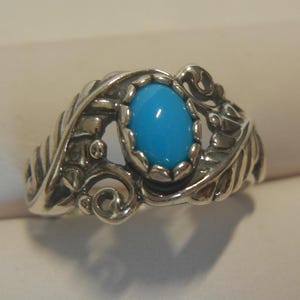 Carolyn Pollack small sterling silver & turquoise size 7 ring, 4.7 grams. Turquoise silver jewelry. Turquoise ring. Carolyn Pollack jewelry.