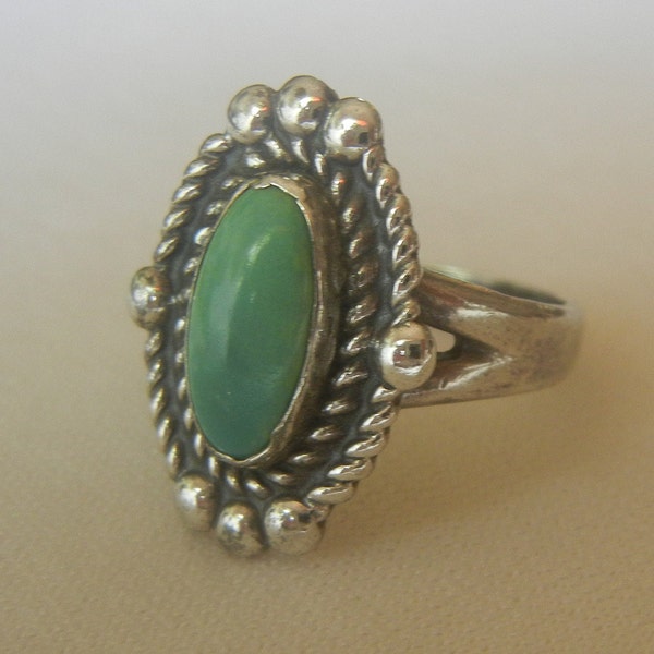 Vintage Bell Trading Post Navajo turquoise & sterling silver size 6.5 ring, 4 grams, 3/4"x 1/2".  Bell Trading jewelry. Native American ring