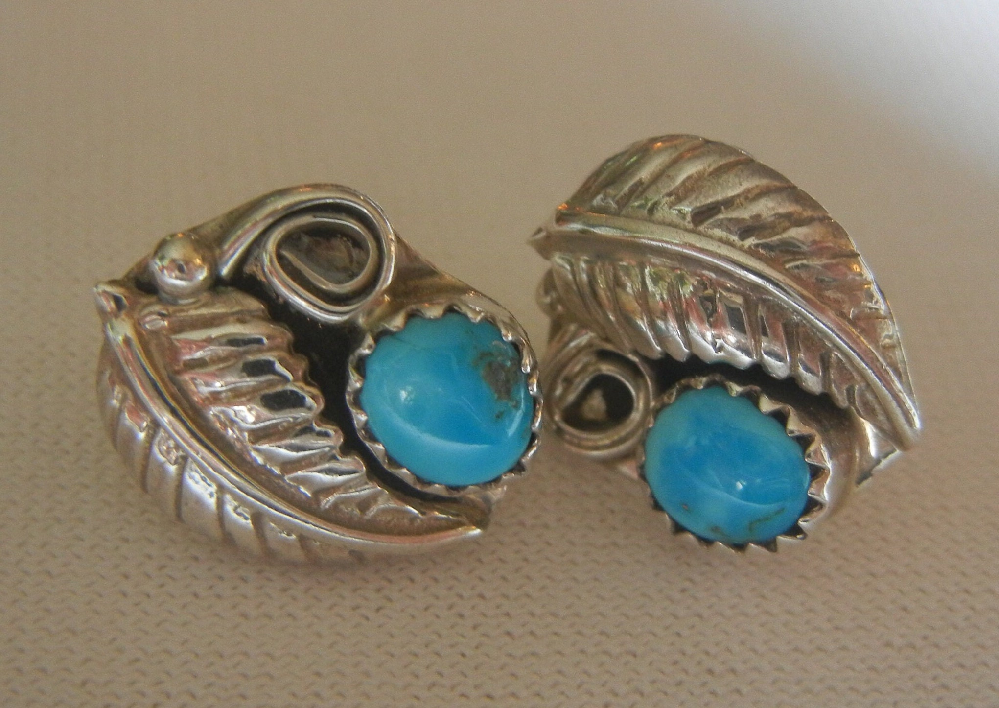 Heavy Thicker Native American Navajo #8 Turquoise Sterling Silver Thick Coil Bracelet Heavy Thicker Native American Navajo #8 Turquoise Sterling Silver Thick Coil Bracelet