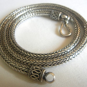 Vintage Bali Suarti 4.75mm 20&quot; wheat chain sterling silver 54 grams.  Woven Bali wheat chain.  Silver Bali chain.  Vintage 20&quot; silver chain.