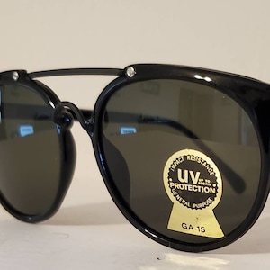Vintage Cat Eye double bridge Sunglasses // Uni-sex Glossy Black frames // VTG 90s // True vintage NOS