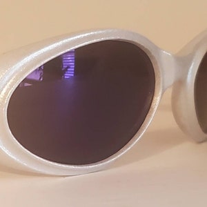 Vintage Sport Biker Wrap Around Sunglasses // Dark Ocean blue lenses // Thin Oval Lens // VTG NOS Silver Motorcycle Shades