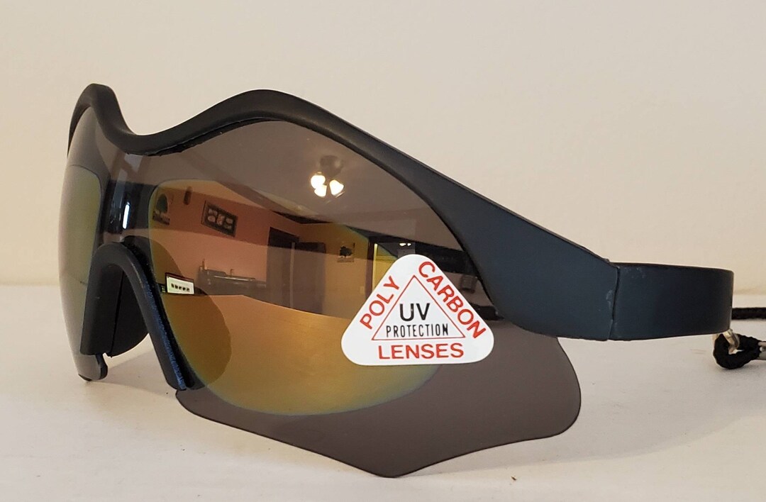 Vintage Sports Sunglasses // Multi Lens Ocean Lens // Black Frames