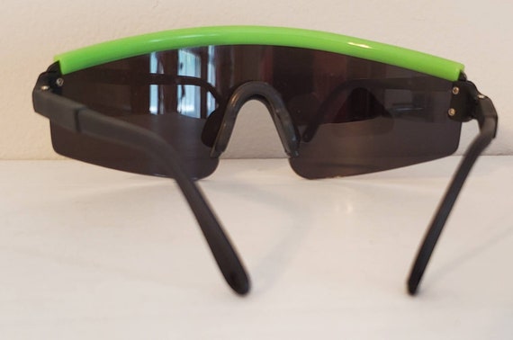 Vintage Sports Sunglasses // partial mirror Lense… - image 6