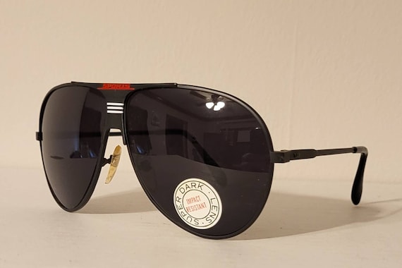 Vintage Aviator Sunglasses Black Metal Frames W Red Sports