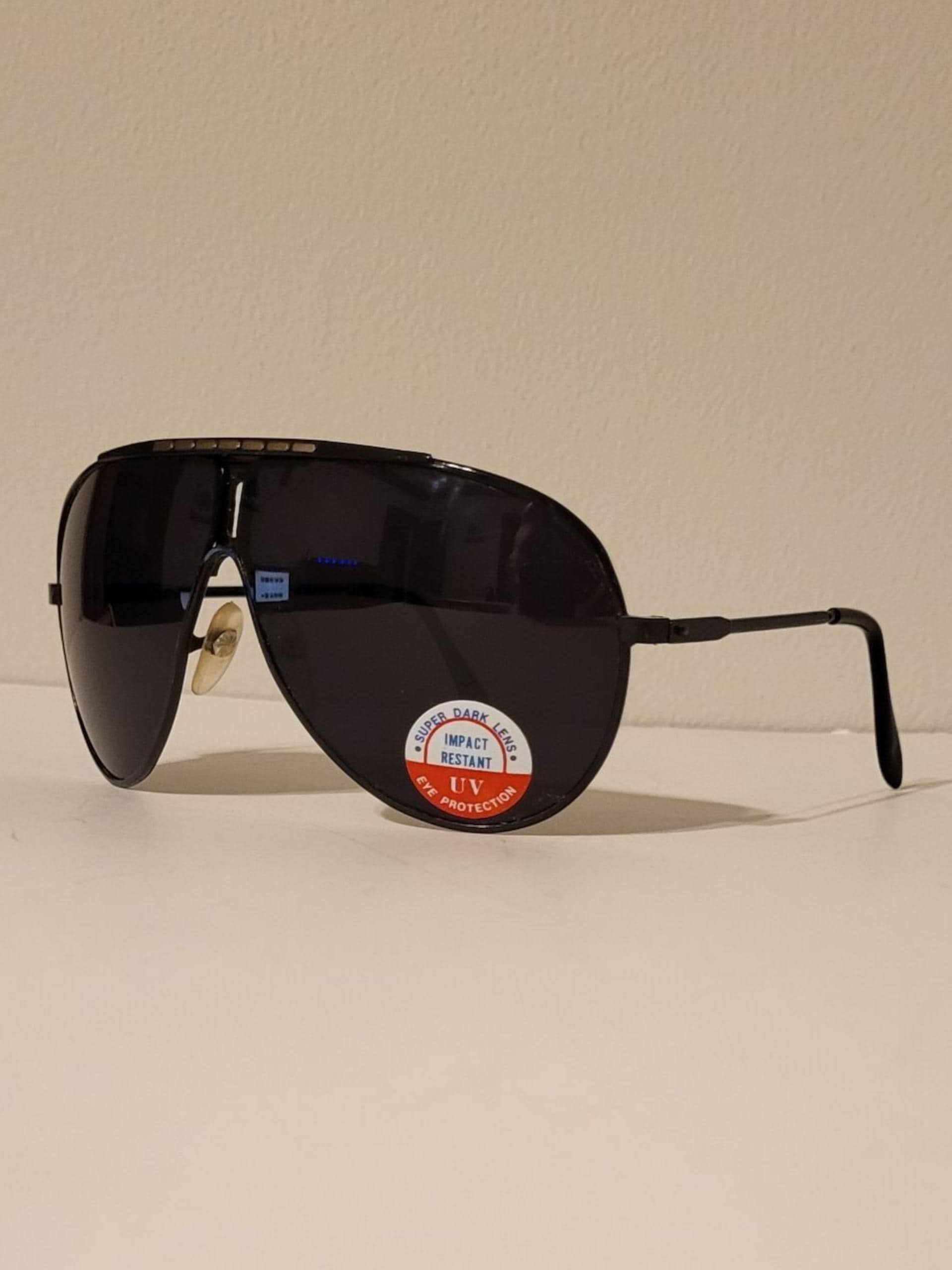 Ultra Vision Aviator Sunglasses UV95 \'80s Vintage Black Frame With Case Pilot Black 100% UVA & UVB Protection Vintage Sunglasses for  main image 4