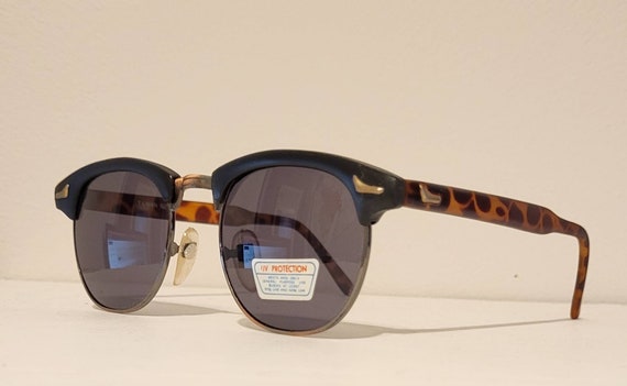 Vintage Clubmasters Sunglasses // Matte Black W Tortoise  display picture 3