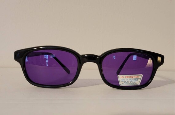Vintage Sunglasses // Narrow plastic frames // Fu… - image 2
