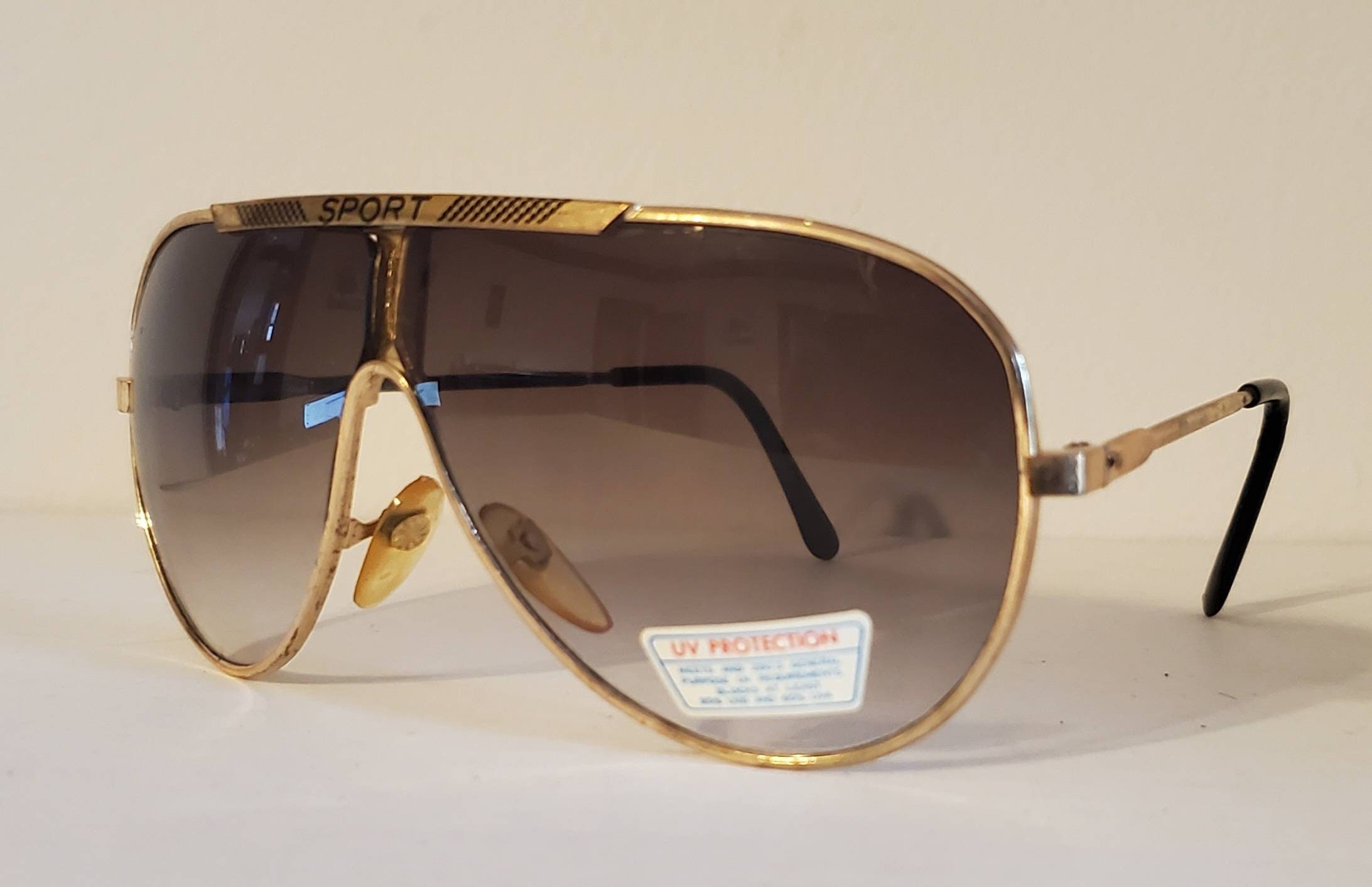 Vintage Aviator Sunglasses // Amber Gradient Lens // Gold 