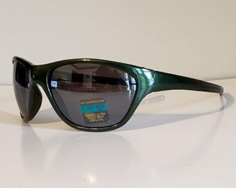Okulary przeciwsłoneczne Vintage Sport Shield // Lśniące, zielone, plastikowe oprawki // Sportowe okulary baseballowe // Okulary przeciwsłoneczne motocyklowe // Retro rave VTG