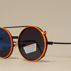 Vintage Sunglasses // Round Teashade Flippers // Hippie Cat Eye Flip up Shades  // Retro Steampunk costume // Bright Orange and black frames