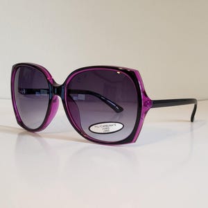 SPY vintage Black Women\'s Oversized Sunglasses with Purple Gradient Lenses Women main image 4