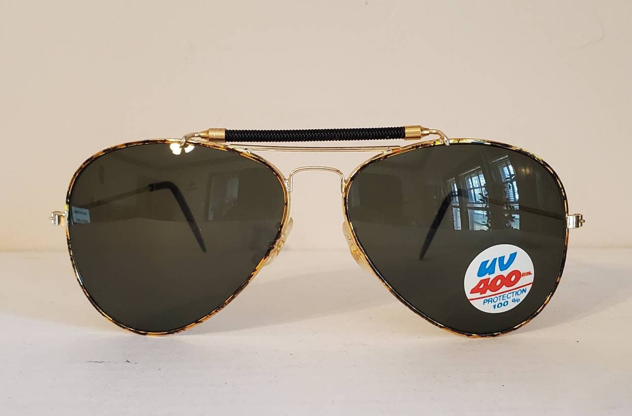 Vintage Black and Yellow Aviator Sunglasses Double Bridge Yellow Lenses 142mm True Vintage Aviator Sunglasses Yellow Driving Lens - zeroUV main image 4