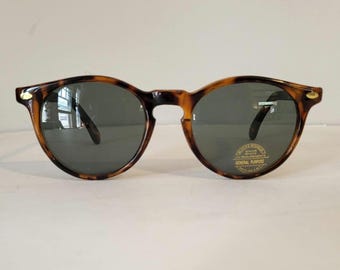 Vintage NOS Tortoise Shell P3 Round Sunglasses | Brown Tortoise Frame Green Lenses | Classic Retro Unisex Eyewear