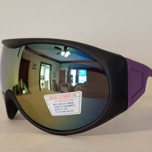 Vintage Sports Sunglasses// Big Shield Sunglasses // Sports Goggles // Mirror Lenses // Purple Frames // Retro Racing Rave music festivals