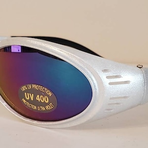 Vintage Sport Biker Wrap Around Sunglasses // Ocean blue and purple lenses shades // Thin Oval Lens // VTG NOS Silver Motorcycle Shades