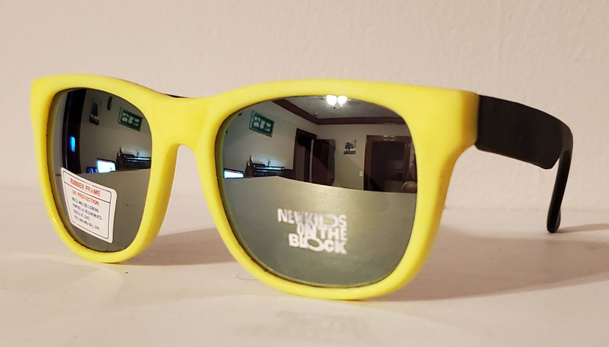 Vintage New Kids on the Block Sunglasses //ops Party  display picture 3