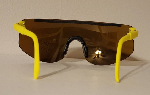 Vintage Sports Sunglasses // Gold Mirror tinted l… - image 6