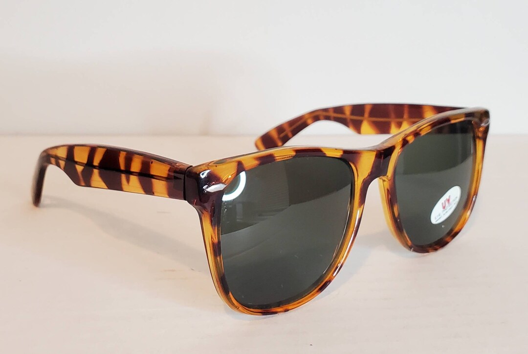 Vintage Square Wayfarer Sunglasses // Beige Red Tortoise Shell Frames ...