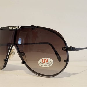 Vintage Aviator Teardrop Sunglasses // Single Gradient Lenses // Black metal frames with White Sports brow bar // 80s + 90s summer glasses