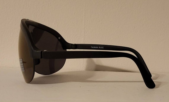 Vintage Sports Sunglasses// Big Shield Sunglasses… - image 5