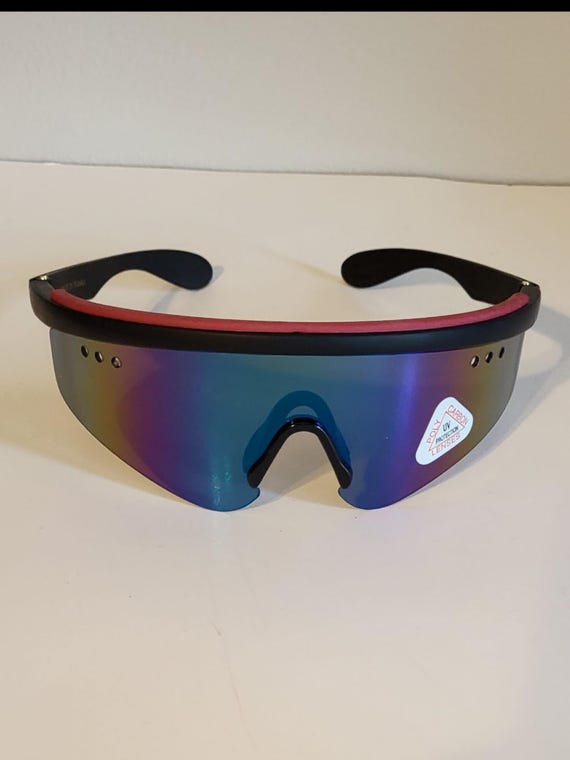 NWT Vintage 1 pc wrap around blade framed sports(cycling/ski/running)sunglasses Vintage Blade frame ski sunglasses w/iridium lens tint  main image 2
