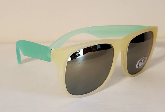 Vintage Color Changing Sunglasses // Browline Clu… - image 3