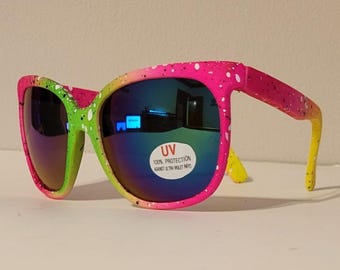 Vintage Wayfarer Sunglasses // Pink yellow green Speckled frames Multicolor // unique funky retro throwback // 90s party beach summer VTG